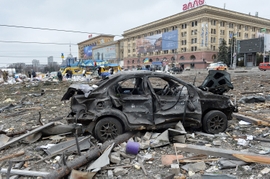 Russian Forces Shell Ukraine’s Second-Largest City