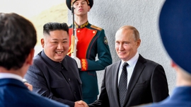 Kim Jong Un Meets Vladimir Putin For 1st Time, Blames U.S. For Lack Of Progress