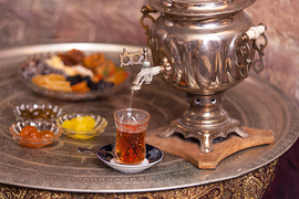 Azerbaijani Tea Rises to Fame in Canada