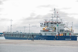Azerbaijan Launches Feeder Ship Service for Cargo Transportation