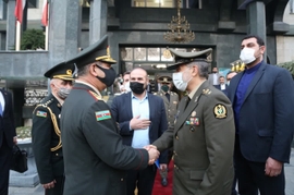 Iranian, Azerbaijani Officials Discuss Prospects for Development of Military Cooperation