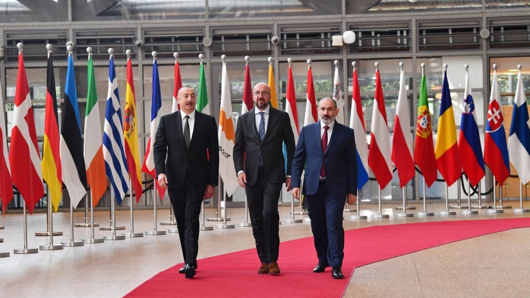President Aliyev, PM Pashinyan Discuss Border Delimitation and Peace Agreement in Brussels