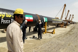 Iran Begins Talks to Export Gas to Pakistan