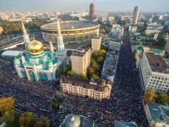 Muslims in Russia Celebrate Eid al-Adha