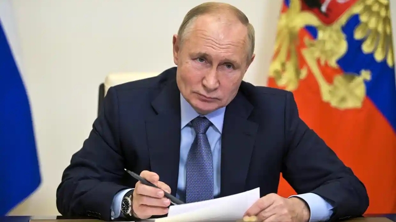 President Putin Incorporates Four Ukrainian Regions into Russia
