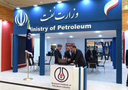 Iran Ready to Build Oil Refineries for Turkmenistan: Deputy Minister